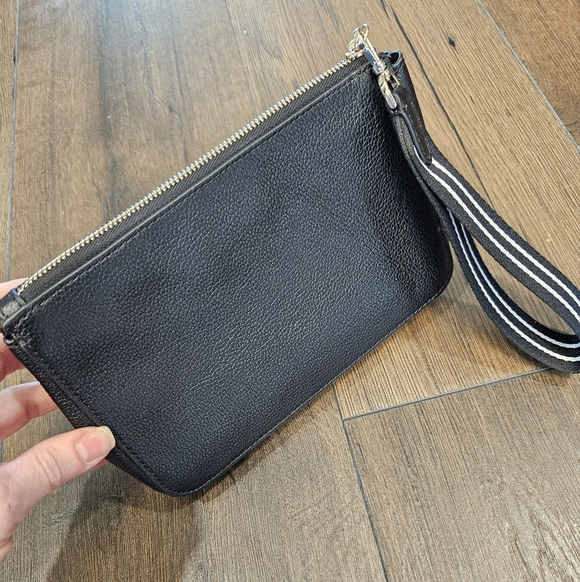 NWOT Kate Spade ♠️ Black Wristlet Clutch
